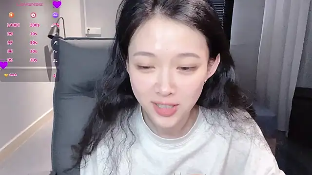 NiNi-baby520 online show from September 2025 07:26:02 AM