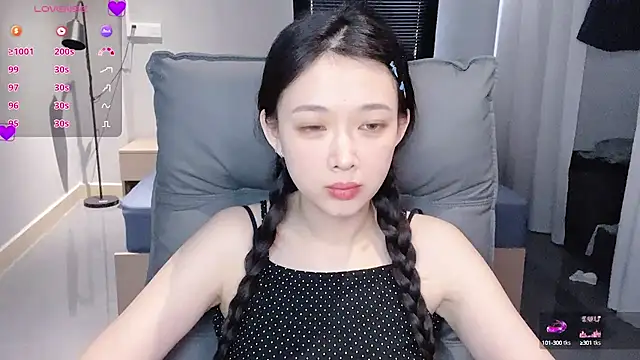 NiNi-baby520 online show from September 2025 07:53:01 AM