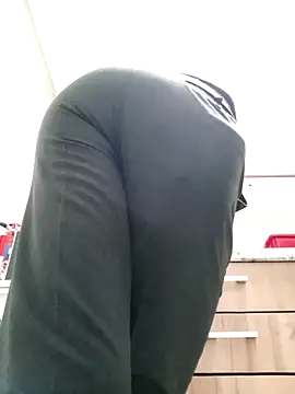 Snapshot of PROMYLOVE chatting on December 2025 07:13:02 AM PROMYLOVE online show from December 2025 07:13:02 AM