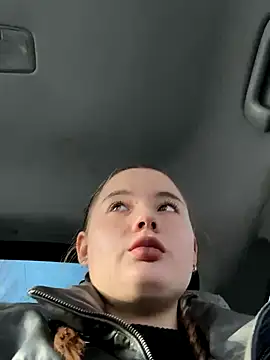 StephanieMur online show from November 2025 05:00:01 AM