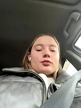 StephanieMur online show from November 2025 04:38:02 AM