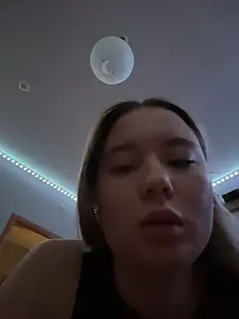 StephanieMur online show from November 2025 03:18:01 AM