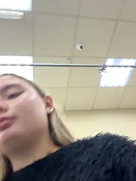 StephanieMur online show from September 2025 06:02:02 AM