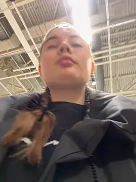 StephanieMur online show from September 2025 04:51:02 AM