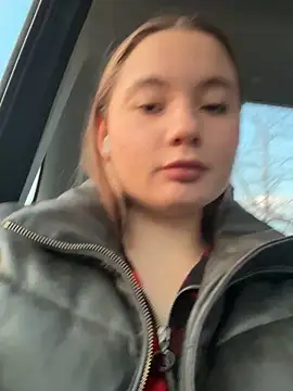 StephanieMur online show from November 2025 03:07:01 AM