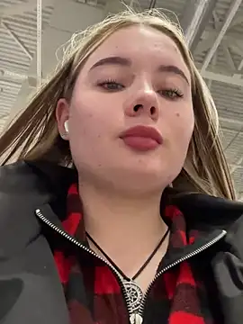 StephanieMur online show from September 2025 06:09:01 AM