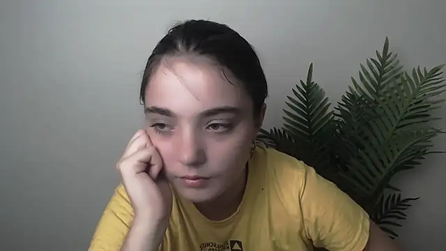 Sun Shine   online show from September 2025 10:20:01 PM