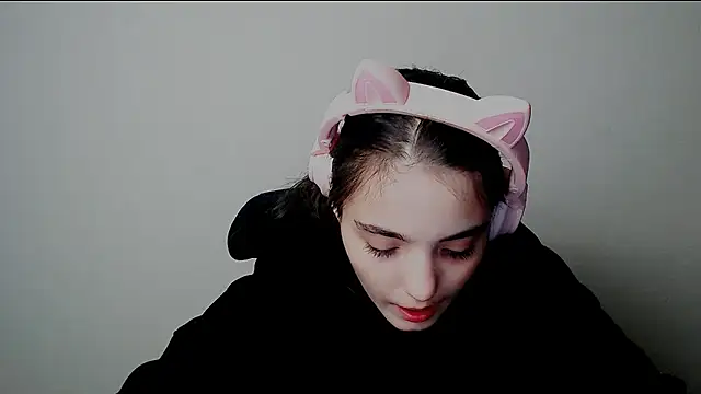 Sun Shine   online show from October 2025 08:42:01 PM