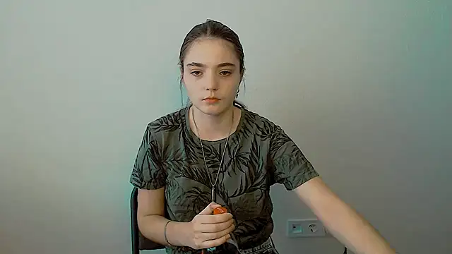 Sun Shine   online show from September 2025 05:35:01 AM