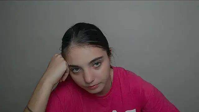 Sun Shine   online show from October 2025 06:45:01 PM