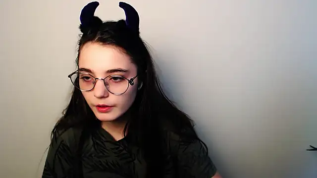 Sun Shine   online show from December 2025 07:19:01 AM