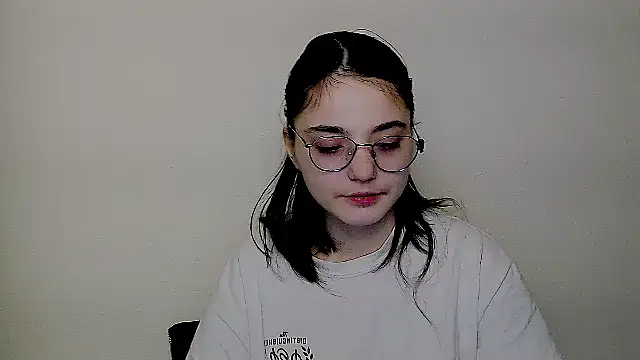 Sun Shine   online show from January 2026 11:20:01 PM