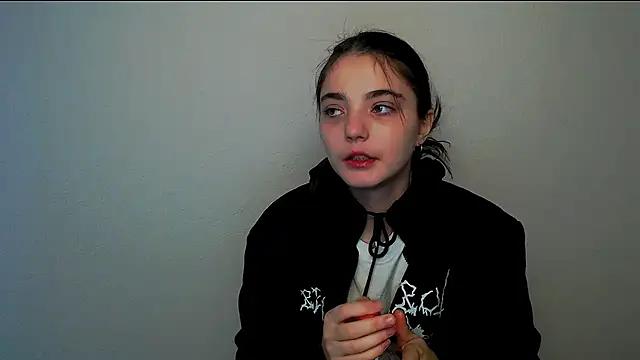 Sun Shine   online show from October 2025 07:31:01 AM