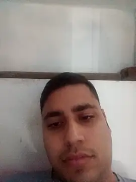 Desirock001 online show from December 2025 09:23:01 AM