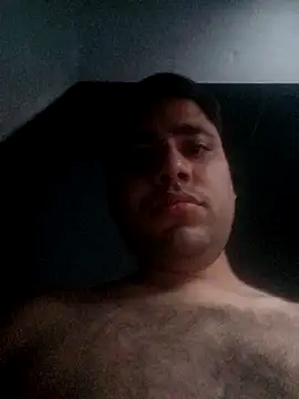 Desirock001 online show from April 2026 01:17:01 PM
