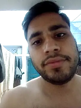 Desirock001 online show from November 2025 02:33:01 PM