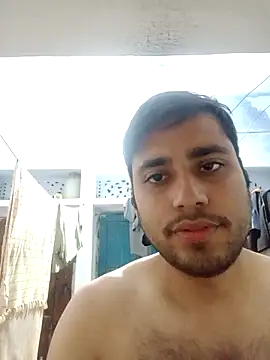 Desirock001 online show from November 2025 01:37:02 PM