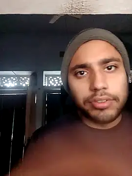 Desirock001 online show from November 2025 02:10:01 AM