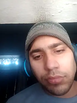 Desirock001 online show from February 2026 02:51:02 AM