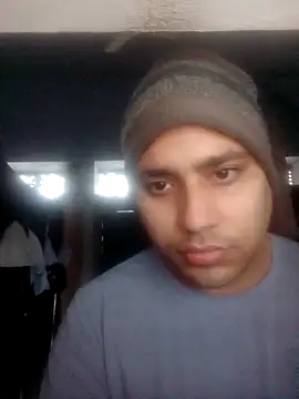 Desirock001 online show from December 2025 03:08:01 AM