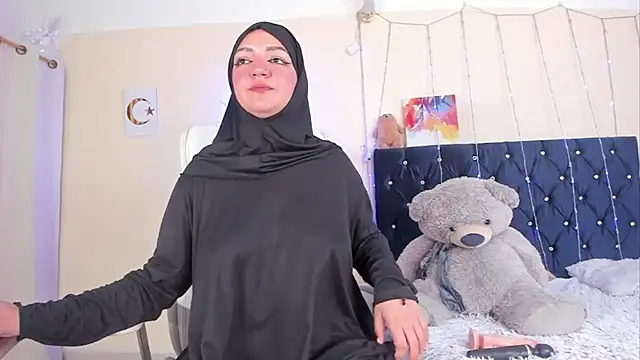 Dana-Alabi online show from September 2025 01:39:01 AM