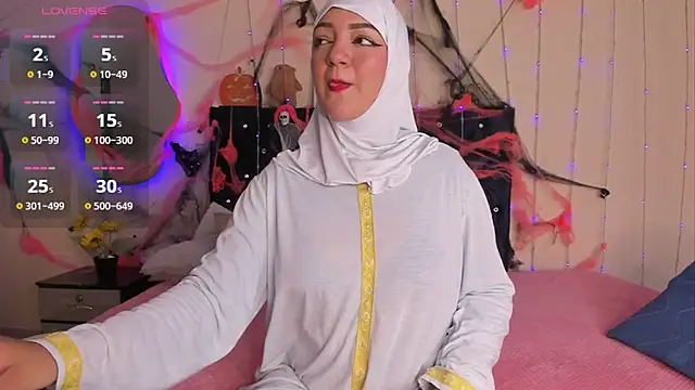 Dana-Alabi online show from October 2025 12:48:02 PM