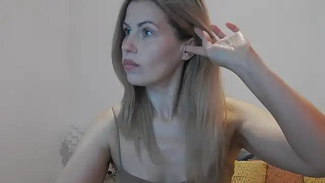 Snapshot of Lika_Soul chatting on May 2026 02:20:01 PM Lika Soul online show from May 2026 02:20:01 PM