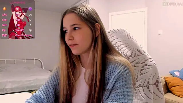 ValerieBubbles online show from October 2025 05:36:02 PM