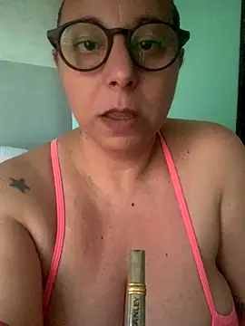 LupeLok online show from November 2025 07:07:01 PM