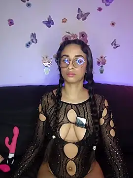 issis22 online show from November 2025 03:10:02 AM