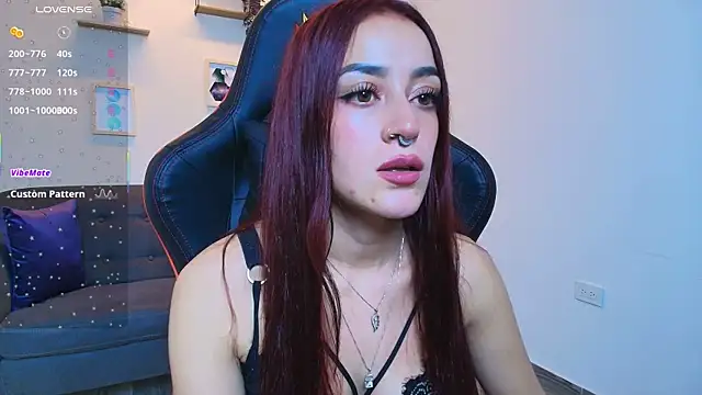 ViolethRosse online show from December 2025 09:49:01 PM