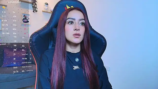 ViolethRosse online show from October 2025 05:01:01 PM