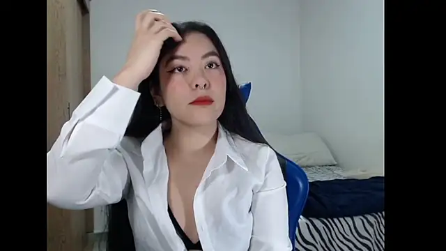 EloiseJun online show from May 2026 05:40:02 AM