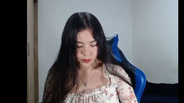 EloiseJun online show from March 2026 06:06:01 AM