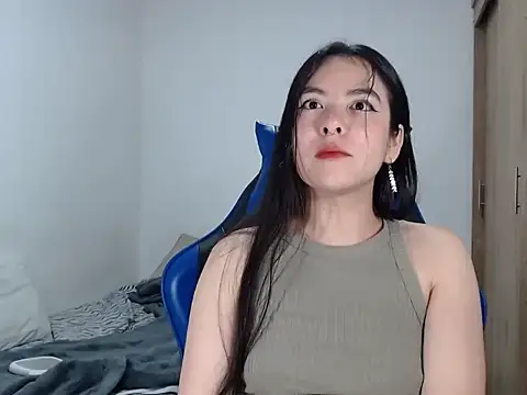 Snapshot of EloiseJun chatting on January 2026 03:54:02 AM EloiseJun online show from January 2026 03:54:02 AM