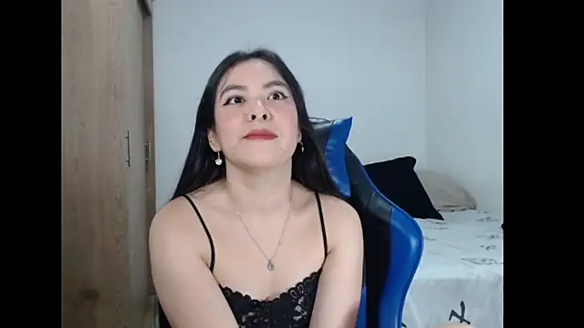 EloiseJun online show from April 2026 05:15:01 AM
