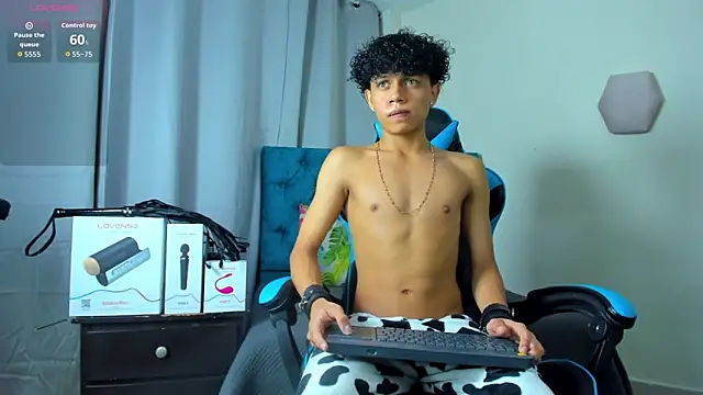  taylor black online show from September 2025 12:54:01 AM