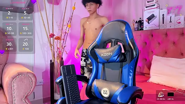  taylor black online show from March 2026 10:01:01 PM