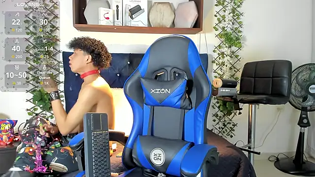  taylor black online show from November 2025 09:37:02 PM