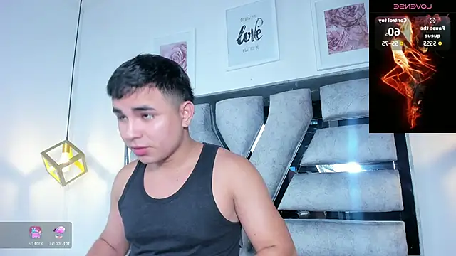 lianfox  online show from April 2026 12:53:02 PM