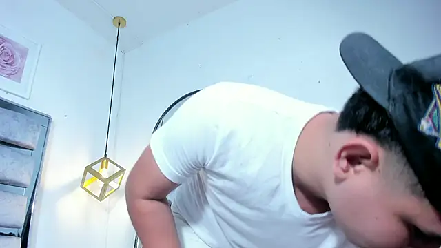 lianfox  online show from March 2026 12:23:01 PM