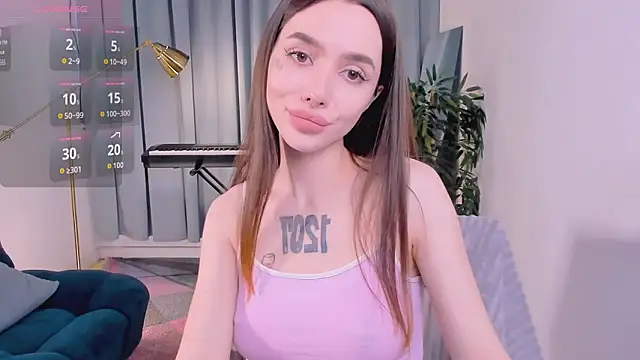 Snapshot of shuggybaby chatting on September 2025 06:18:01 AM shuggybaby online show from September 2025 06:18:01 AM