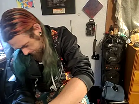 Snapshot of thejuicybacon chatting on October 2025 11:48:02 PM thejuicybacon online show from October 2025 11:48:02 PM