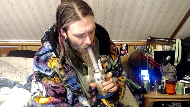 thejuicybacon online show from May 2026 10:52:01 AM