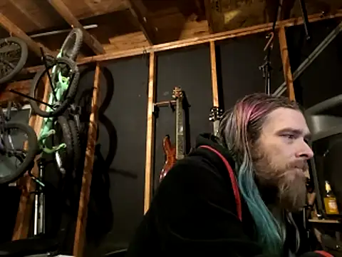 Snapshot of thejuicybacon chatting on November 2025 06:45:02 AM thejuicybacon online show from November 2025 06:45:02 AM