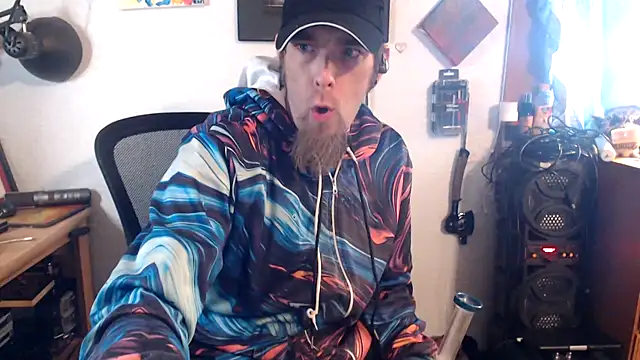 Snapshot of thejuicybacon chatting on October 2025 05:45:02 PM thejuicybacon online show from October 2025 05:45:02 PM