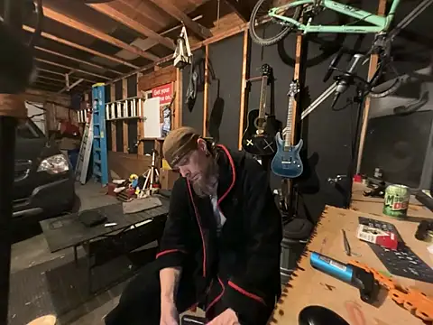 thejuicybacon online show from April 2026 09:25:02 AM