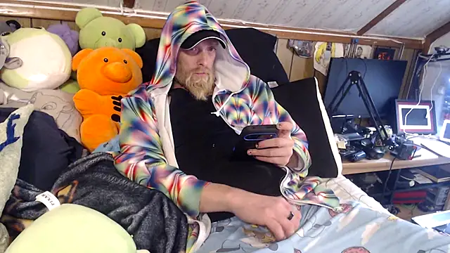 Snapshot of thejuicybacon chatting on December 2025 01:49:02 PM thejuicybacon online show from December 2025 01:49:02 PM