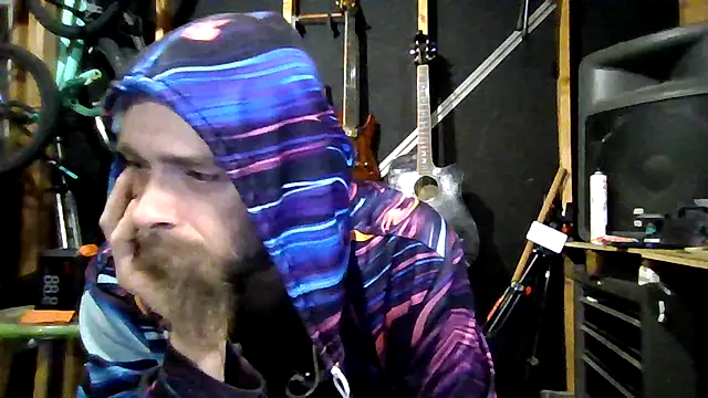 Snapshot of thejuicybacon chatting on November 2025 07:12:01 AM thejuicybacon online show from November 2025 07:12:01 AM