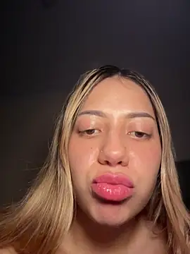 MissCat  online show from November 2025 01:50:02 AM